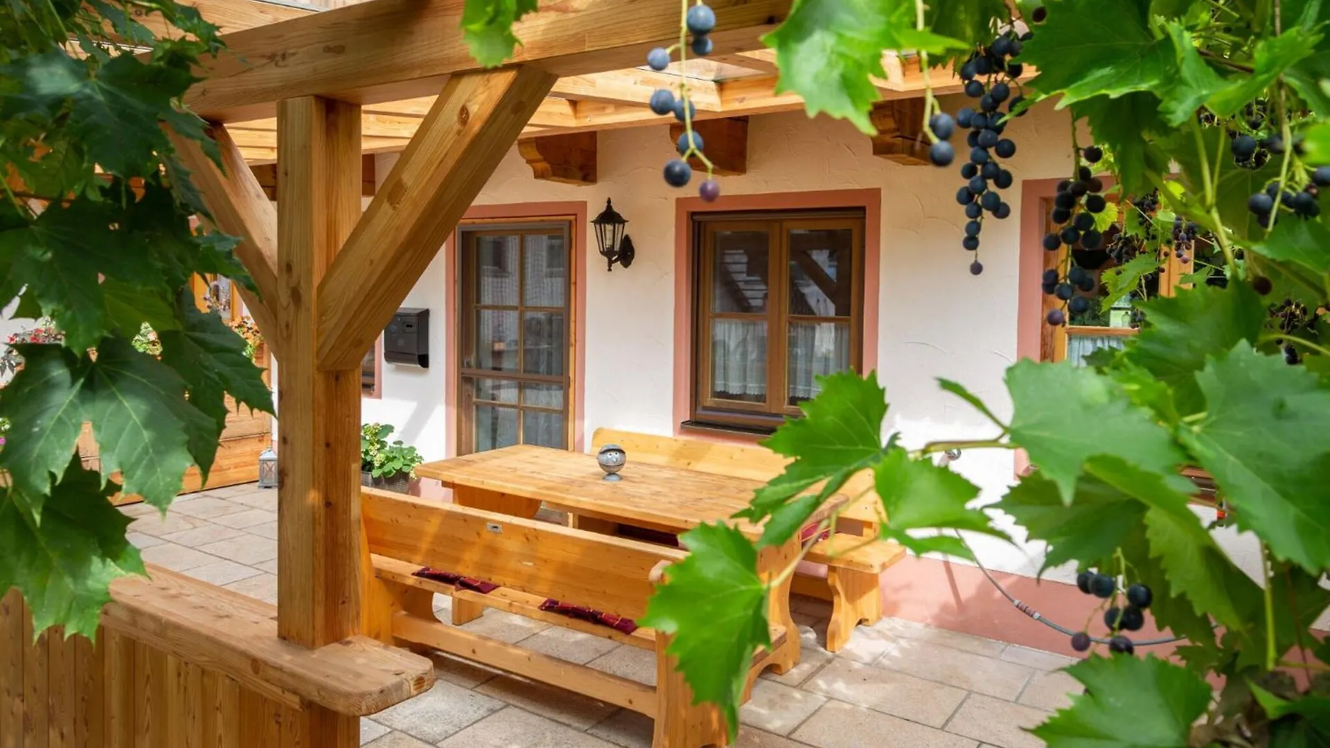 Ferienwohnung Attelblick Fraueneuharting